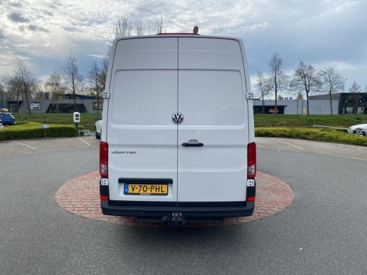 Volkswagen Crafter 35 2.0 TDI L4H3 | Trekhaak | Bijrijdersbank | Clima | 140Pk | Navi | Pdc | ActivLease financial lease