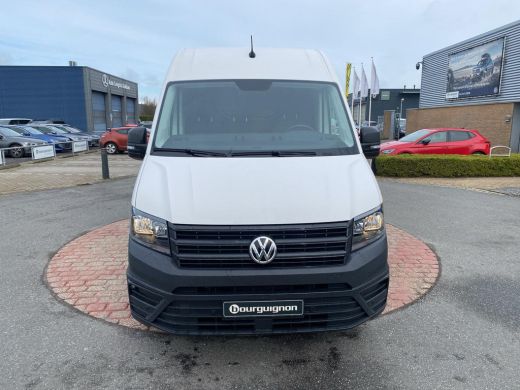 Volkswagen Crafter 35 2.0 TDI L4H3 | 140Pk | Trekhaak  Bijrijdersbank | Navi | Betimmering | PDC | ActivLease financial lease