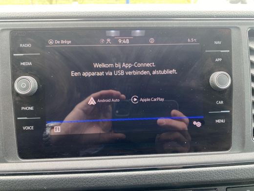 Volkswagen Crafter 35 2.0 TDI L4H3 | 140Pk | Trekhaak  Bijrijdersbank | Navi | Betimmering | PDC | ActivLease financial lease