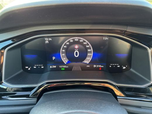 Volkswagen Polo 1.0 TSI R-Line | 95 pk | IQ Light | A-Camera | Automaat | App Connect | Lane Assist | ActivLease financial lease