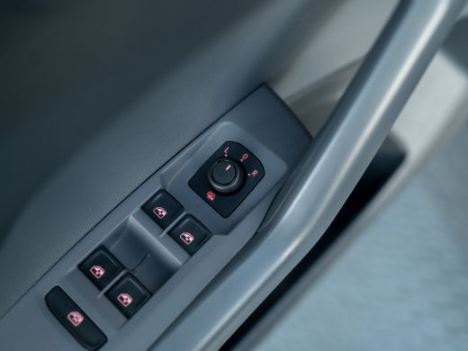 Volkswagen T-Cross 1.0 TSI Style | LED Koplampen | Stoelverw. | Side Assist | Apple Carplay/ Android Auto | Prijs Ri... ActivLease financial lease