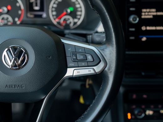 Volkswagen T-Cross 1.0 TSI Style | LED Koplampen | Stoelverw. | Side Assist | Apple Carplay/ Android Auto | Prijs Ri... ActivLease financial lease