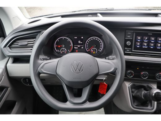 Volkswagen Transporter 2.0 TDI L2 H1 DC Airco Leer Glaslook ActivLease financial lease