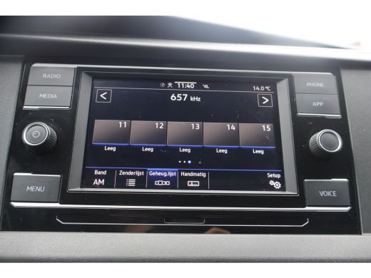 Volkswagen Transporter 2.0 TDI L2 H1 DC Airco Leer Glaslook ActivLease financial lease