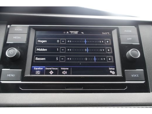 Volkswagen Transporter 2.0 TDI L2 H1 DC Airco Leer Glaslook ActivLease financial lease