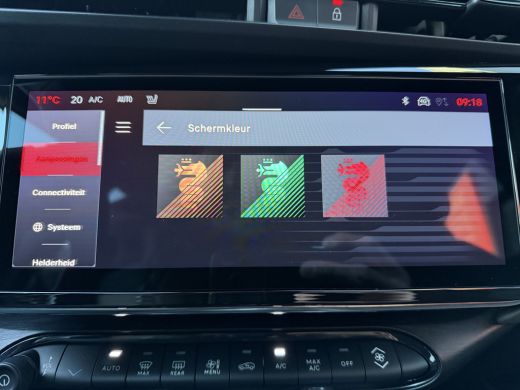 Alfa Romeo Junior 1.2 Turbo Hybrid Ibrida Sport Speciale (Elektrische Klep - LED - Keyless Entry - Parkeersensoren ... ActivLease financial lease