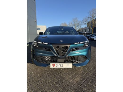 Alfa Romeo Junior 1.2 Turbo Hybrid Ibrida Sport Speciale (Elektrische Klep - LED - Keyless Entry - Parkeersensoren ... ActivLease financial lease