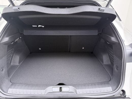 Alfa Romeo Junior Ibrida Speciale | "Spiga" Stoffen/ecoleder bekleding met rode accenten - 6-voudig verstelbare bes... ActivLease financial lease