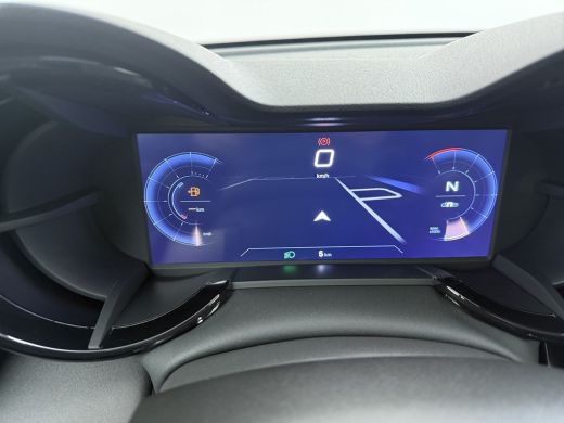 Alfa Romeo Junior Ibrida Speciale | "Spiga" Stoffen/ecoleder bekleding met rode accenten - 6-voudig verstelbare bes... ActivLease financial lease