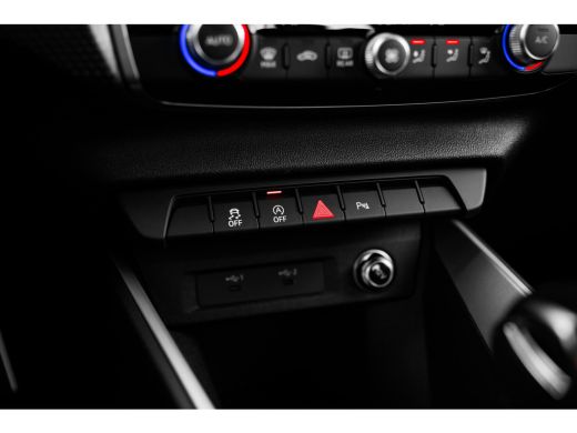 Audi A1 Sportback Sportback Advanced edition | Airconditioning 2-zone | Audi smartphone interface | Audi virtual co... ActivLease financial lease