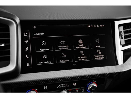 Audi A1 Sportback Sportback Advanced edition | Airconditioning 2-zone | Audi smartphone interface | Audi virtual co... ActivLease financial lease