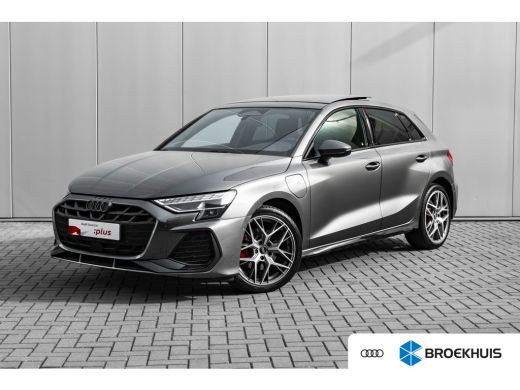 Audi A3 Sportback 40 TFSI e S edition 204PK | Panorama dak | Sonos Audio | Sfeerverlichting | Camera Acht...