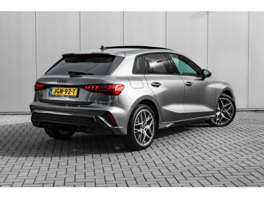 Audi A3 Sportback 40 TFSI e S edition 204PK | Panorama dak | Sonos Audio | Sfeerverlichting | Camera Acht... ActivLease financial lease