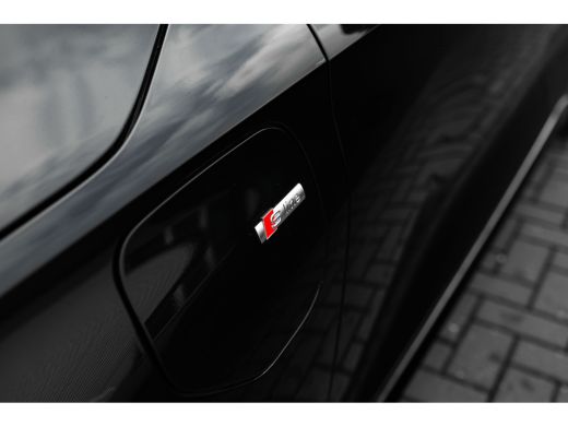 Audi A3 Sportback S edition | Aluminium optiek in het interieur | Assistentiepakket Rijden en Parkeren Pl... ActivLease financial lease