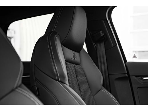 Audi A3 Sportback S edition | Aluminium optiek in het interieur | Assistentiepakket Rijden en Parkeren Pl... ActivLease financial lease