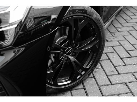 Audi A3 Sportback S edition | Aluminium optiek in het interieur | Assistentiepakket Rijden en Parkeren Pl... ActivLease financial lease