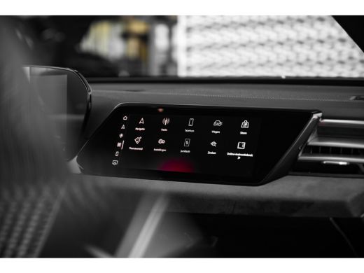 Audi A5 Avant 2.0 e-hybrid quattro S edition | Achteruitrijcamera | Extra getint glas | Lederen/microveze... ActivLease financial lease