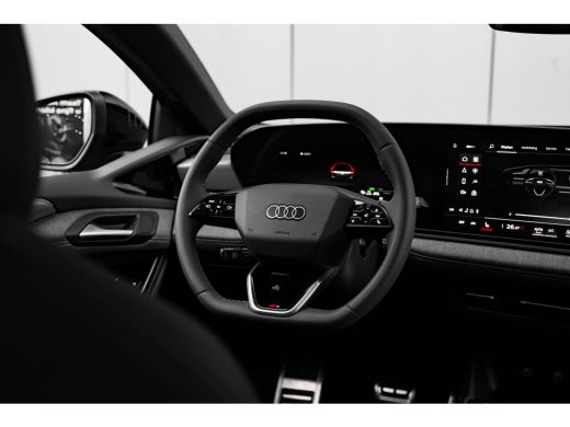 Audi A6 Avant e-tron Avant e-tron S edition | 3-spaaks stuurwiel boven en onder afgevlakt met schakelpaddels | Adaptiv... ActivLease financial lease