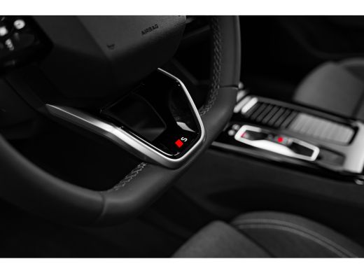 Audi A6 Avant e-tron Avant e-tron S edition | 3-spaaks stuurwiel boven en onder afgevlakt met schakelpaddels | Adaptiv... ActivLease financial lease