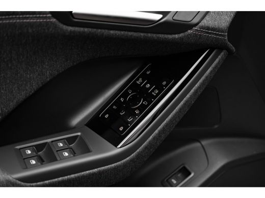 Audi Q6 e-tron S edition | Achteruitrijcamera | Adaptive cruise control | Audi sound system ActivLease financial lease