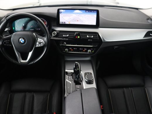 BMW 5 Serie 520i Business Edition Plus | Nappaleder | Stoelverwarming | Carplay | Laserlicht | Navigatie | Li... ActivLease financial lease