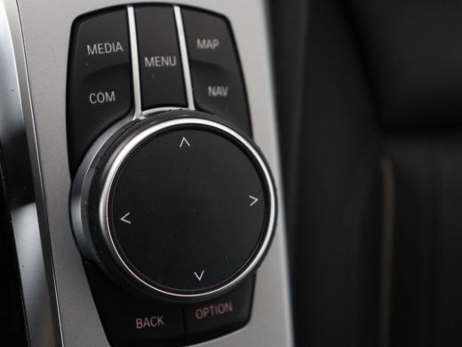 BMW 5 Serie 520i Business Edition Plus | Nappaleder | Stoelverwarming | Carplay | Laserlicht | Navigatie | Li... ActivLease financial lease