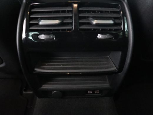 BMW 5 Serie 520i Business Edition Plus | Nappaleder | Stoelverwarming | Carplay | Laserlicht | Navigatie | Li... ActivLease financial lease