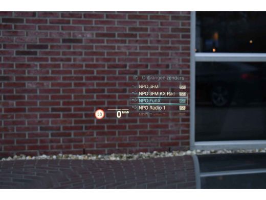 BMW 5 Serie 545e xDrive M-Sport Pano ACC HUD 20inch 360 Laser HiFi Adp-demping ActivLease financial lease