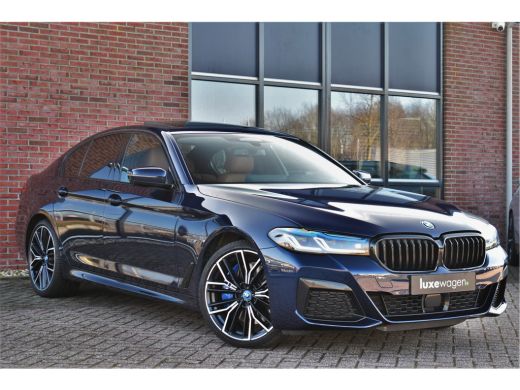 BMW 5 Serie 545e xDrive M-Sport Pano ACC HUD 20inch 360 Laser HiFi Adp-demping ActivLease financial lease