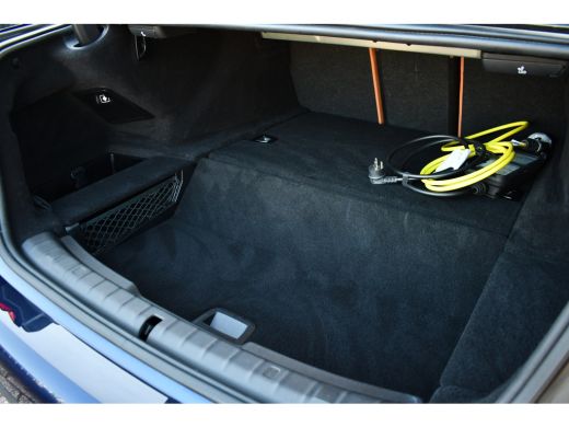 BMW 5 Serie 545e xDrive M-Sport Pano ACC HUD 20inch 360 Laser HiFi Adp-demping ActivLease financial lease