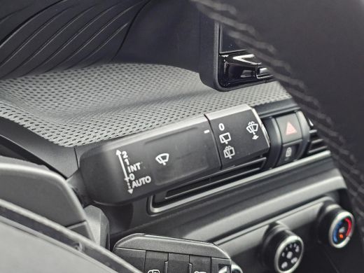 Citroën C3 Citroen 1.2 Hybrid 110pk Business Navigatie | Parkeersensoren Achter | Automaat ActivLease financial lease