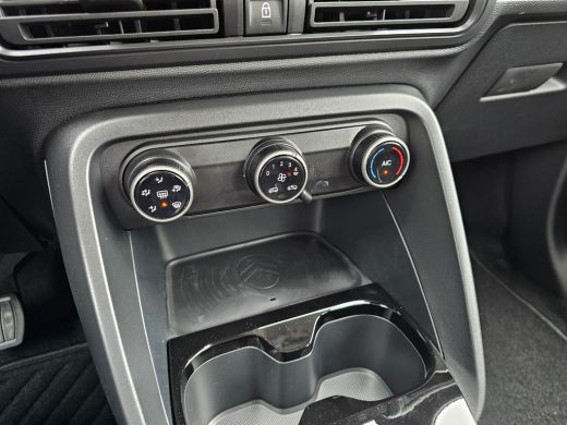 Citroën C3 Citroen 1.2 Hybrid 110pk Business Navigatie | Parkeersensoren Achter | Automaat ActivLease financial lease