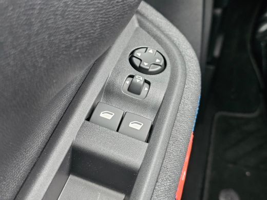 Citroën C3 Citroen 1.2 Hybrid 110pk Business Navigatie | Parkeersensoren Achter | Automaat ActivLease financial lease