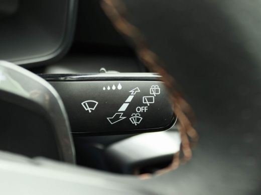 CUPRA Formentor 1.4 e-Hybrid Adrenaline 204PK DSG Panoramadak, achteruitrijcamera, keyless, side assist, alarm, 1... ActivLease financial lease