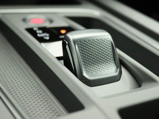 CUPRA Formentor 1.4 e-Hybrid Adrenaline 204PK DSG Panoramadak, achteruitrijcamera, keyless, side assist, alarm, 1... ActivLease financial lease