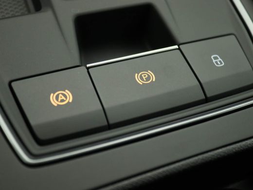 CUPRA Formentor 1.4 e-Hybrid Adrenaline 204PK DSG Panoramadak, achteruitrijcamera, keyless, side assist, alarm, 1... ActivLease financial lease