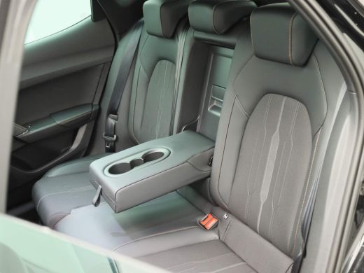 CUPRA Formentor 1.4 e-Hybrid Adrenaline 204PK DSG Panoramadak, achteruitrijcamera, keyless, side assist, alarm, 1... ActivLease financial lease