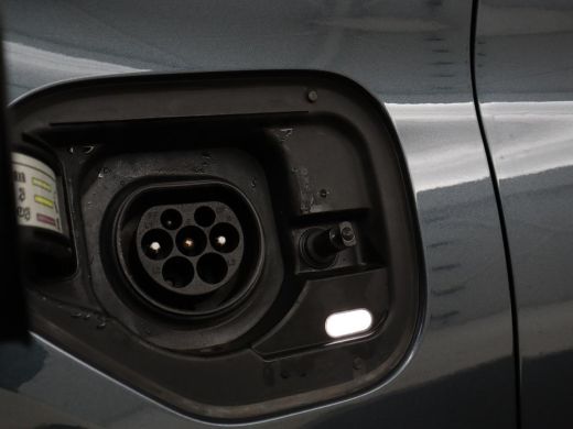 CUPRA Leon 1.4 eHybrid | Stoelverwarming | Adaptive cruise | Navigatie | Sportstoelen | Stuurverwarming | Pa... ActivLease financial lease