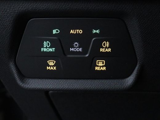 CUPRA Leon 1.4 eHybrid | Stoelverwarming | Adaptive cruise | Navigatie | Sportstoelen | Stuurverwarming | Pa... ActivLease financial lease