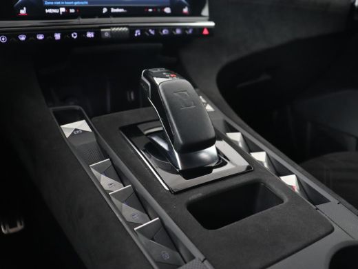 DS DS 7 E-Tense Performance Line 225 | Stoelverwarming | Adaptive cruise | Alcantara | Keyless | Full LED... ActivLease financial lease