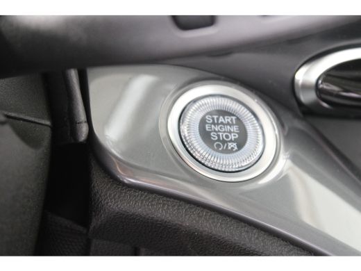 Fiat 500 La Prima | Panoramadak | Lederen bekleding | JBL-audio | 17` lichtmetalen velgen | ActivLease financial lease