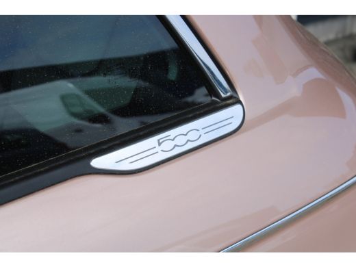 Fiat 500 La Prima | Panoramadak | Lederen bekleding | JBL-audio | 17` lichtmetalen velgen | ActivLease financial lease