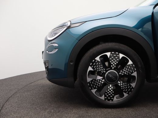 Fiat 600 1.2 Hybrid La Prima | Achteruitrijcamera | Airco (automatisch) | Apple Carplay/Android Auto|telef... ActivLease financial lease