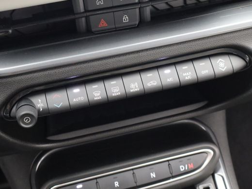 Fiat 600 1.2 Hybrid La Prima | Achteruitrijcamera | Airco (automatisch) | Apple Carplay/Android Auto|telef... ActivLease financial lease