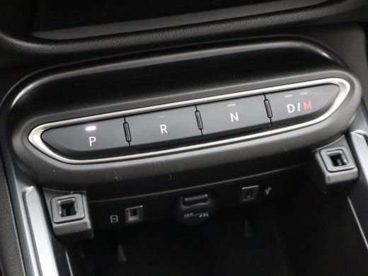 Fiat 600 1.2 Hybrid La Prima | Achteruitrijcamera | Airco (automatisch) | Apple Carplay/Android Auto|telef... ActivLease financial lease