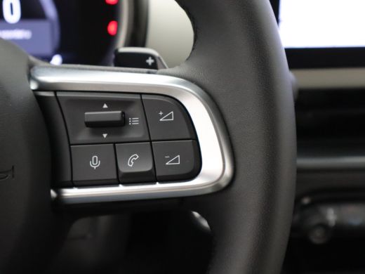 Fiat 600 1.2 Hybrid La Prima | Achteruitrijcamera | Airco (automatisch) | Apple Carplay/Android Auto|telef... ActivLease financial lease