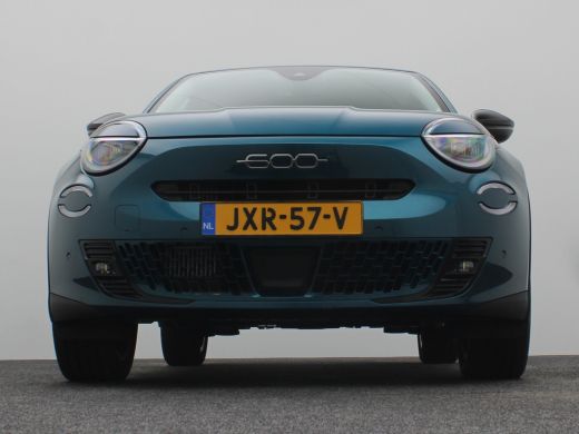 Fiat 600 1.2 Hybrid La Prima | Achteruitrijcamera | Airco (automatisch) | Apple Carplay/Android Auto|telef... ActivLease financial lease