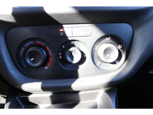 Fiat Dobl&ograve; Cargo L2 1.6 100 PK | AIRCO | BLUETOOTH | APPLE CARPLAY/ANDROID AUTO | ActivLease financial lease