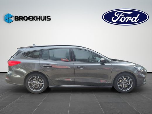 Ford Focus 1.0 125pk ST Line | B&O | Adaptive Cruise | Winter Pack | All Season | ActivLease financial lease