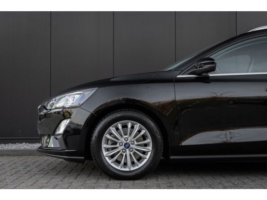 Ford Focus 1.0 EcoBoost Titanium X Business | 100% dealer o.h. | Afneembare trekhaak | Winter-pack | Privacy... ActivLease financial lease
